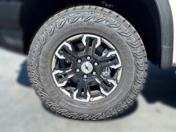 Chevrolet Silverado 1500 ZR2 4WD Crew Cab 147" 2026