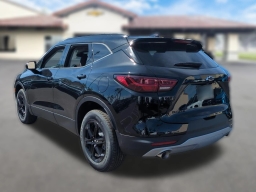 Chevrolet Blazer LT FWD 4dr 2026