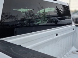 GMC Sierra 1500 Pro 4WD Reg Cab 140" 2025