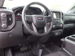 GMC Sierra 1500 Pro 4WD Reg Cab 140" 2025