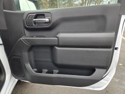 GMC Sierra 1500 Pro 4WD Reg Cab 140" 2026