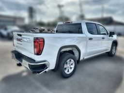 GMC Sierra 1500 Pro 2WD Crew Cab 147" 2026