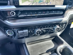 GMC Sierra 1500 SLT 2WD Crew Cab 147" 2026