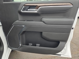 GMC Sierra 1500 Elevation 4WD Crew Cab 157" 2026