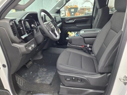 GMC Sierra 1500 Elevation 4WD Crew Cab 157" 2026