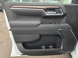 GMC Sierra 1500 Elevation 4WD Crew Cab 157" 2026