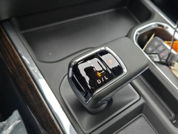 GMC Sierra 1500 Elevation 4WD Crew Cab 147" 2026