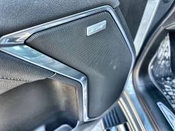 GMC Sierra 1500 SLT 4WD Crew Cab 157" 2026