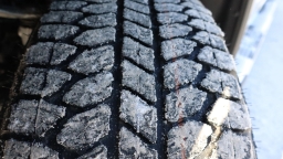 GMC Sierra 1500 SLT 4WD Crew Cab 157" 2026