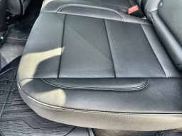 GMC Sierra 1500 SLT 4WD Crew Cab 157" 2026