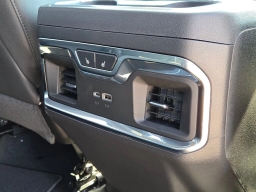 GMC Sierra 1500 SLT 4WD Crew Cab 147" 2026