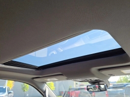 GMC Sierra 1500 SLT 4WD Crew Cab 147" 2026