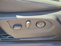 GMC Sierra 1500 SLT 4WD Crew Cab 147" 2026