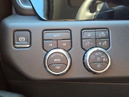 GMC Sierra 1500 SLT 4WD Crew Cab 147" 2026