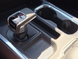 GMC Sierra 1500 SLT 4WD Crew Cab 147" 2026