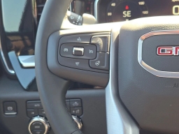 GMC Sierra 1500 SLT 4WD Crew Cab 147" 2026