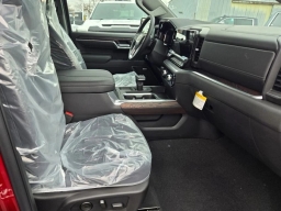 GMC Sierra 1500 SLT 4WD Crew Cab 147" 2026