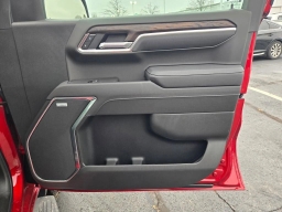 GMC Sierra 1500 SLT 4WD Crew Cab 147" 2026