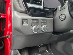 GMC Sierra 1500 SLT 4WD Crew Cab 147" 2026