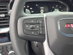 GMC Sierra 1500 SLT 4WD Crew Cab 147" 2026