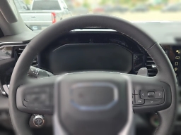 GMC Sierra 1500 SLT 4WD Crew Cab 147" 2026