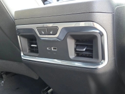 GMC Sierra 1500 SLT 4WD Crew Cab 147" 2026