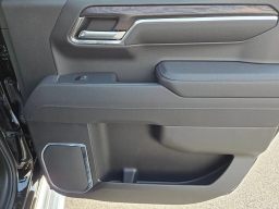 GMC Sierra 1500 SLT 4WD Crew Cab 147" 2026