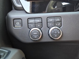 GMC Sierra 1500 SLT 4WD Crew Cab 147" 2026