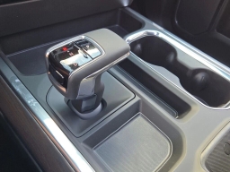 GMC Sierra 1500 SLT 4WD Crew Cab 147" 2026