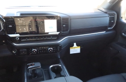 GMC Sierra 1500 SLT 4WD Crew Cab 157" 2026