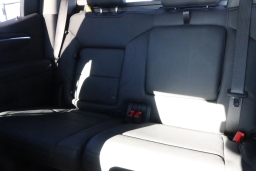 GMC Sierra 1500 SLT 4WD Crew Cab 157" 2026