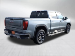 GMC Sierra 1500 SLT 4WD Crew Cab 157" 2026