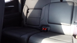 GMC Sierra 1500 SLT 4WD Crew Cab 157" 2026