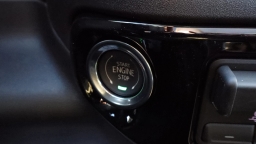 GMC Sierra 1500 SLT 4WD Crew Cab 157" 2026