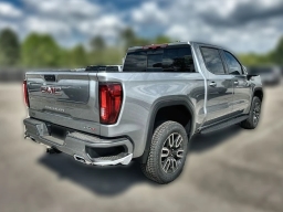 GMC Sierra 1500 AT4 4WD Crew Cab 157" 2026
