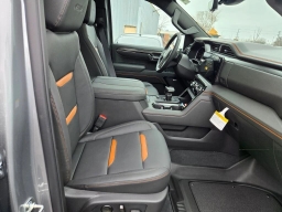 GMC Sierra 1500 AT4 4WD Crew Cab 157" 2026