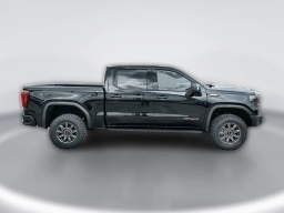 GMC Sierra 1500 AT4X 4WD Crew Cab 147" 2026