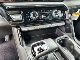 GMC Sierra 1500 AT4X 4WD Crew Cab 147" 2026