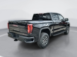 GMC Sierra 1500 AT4X 4WD Crew Cab 147" 2026