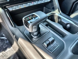 GMC Sierra 1500 AT4X 4WD Crew Cab 147" 2026