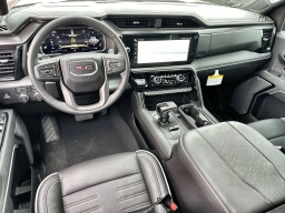 GMC Sierra 1500 AT4X 4WD Crew Cab 147" 2026