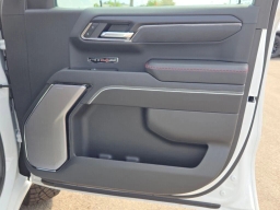 GMC Sierra 1500 AT4X 4WD Crew Cab 147" 2025