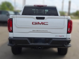 GMC Sierra 1500 AT4X 4WD Crew Cab 147" 2025