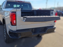 GMC Sierra 1500 AT4X 4WD Crew Cab 147" 2026