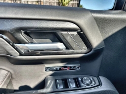 GMC Sierra 1500 AT4X 4WD Crew Cab 147" 2026