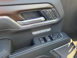 GMC Sierra 1500 Denali 4WD Crew Cab 147" 2026