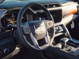 GMC Sierra 1500 Denali 4WD Crew Cab 147" 2026