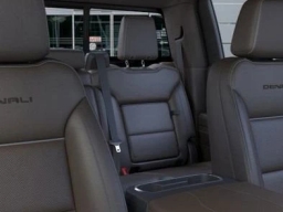 GMC Sierra 1500 Denali 4WD Crew Cab 147" 2025