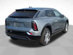 Cadillac OPTIQ AWD 4dr Luxury w/1SC 2025