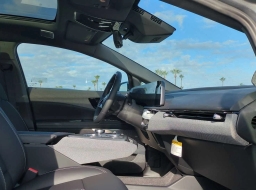 Cadillac OPTIQ AWD 4dr Luxury w/1SC 2025